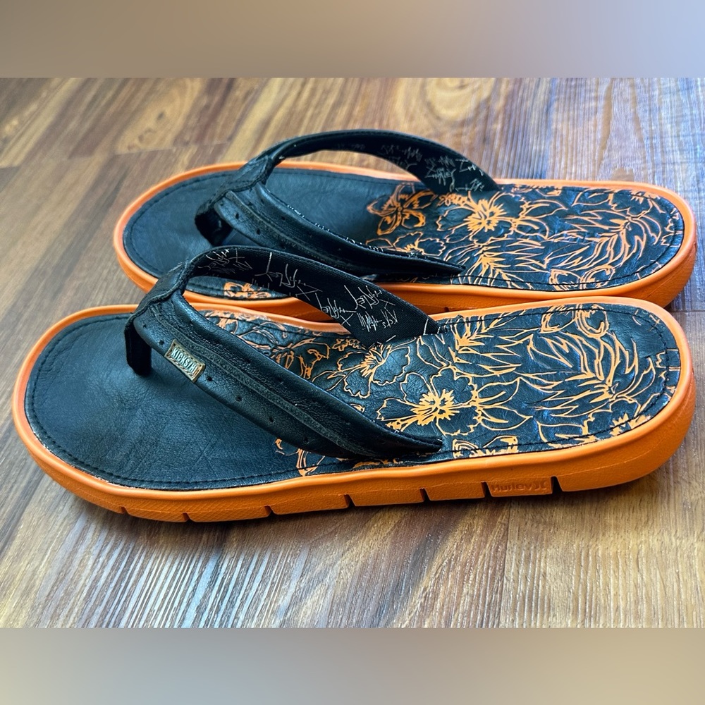 Kicks Hawaii x Hurley slippers sandals.